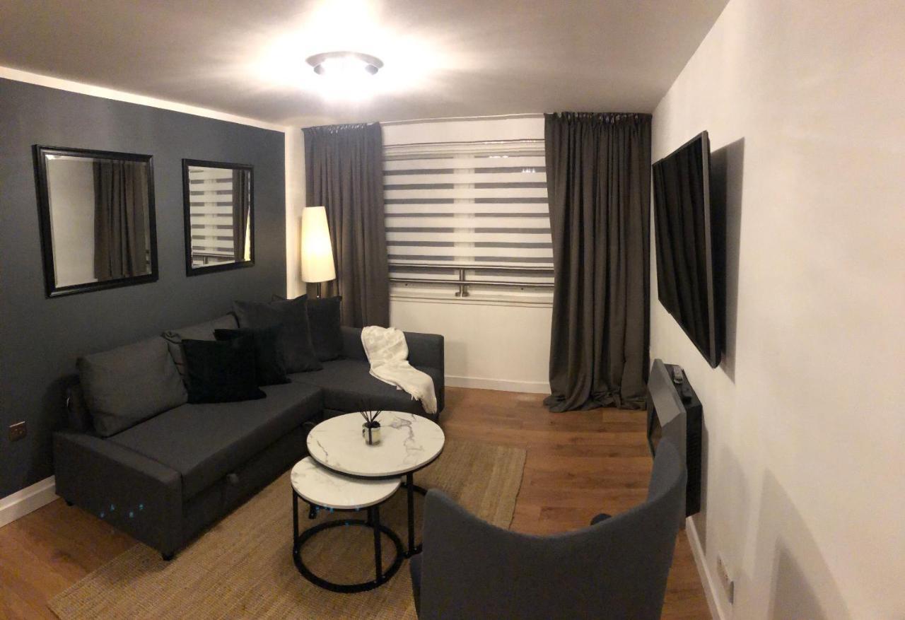 אינברנס Graphite Apartments מראה חיצוני תמונה